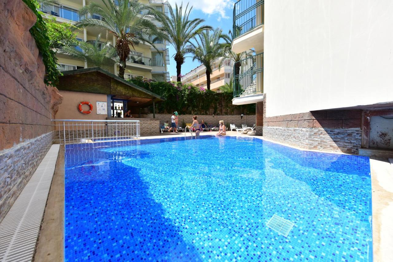 Yuvam Prime Beach Hotel มาร์มาริส ภายนอก รูปภาพ