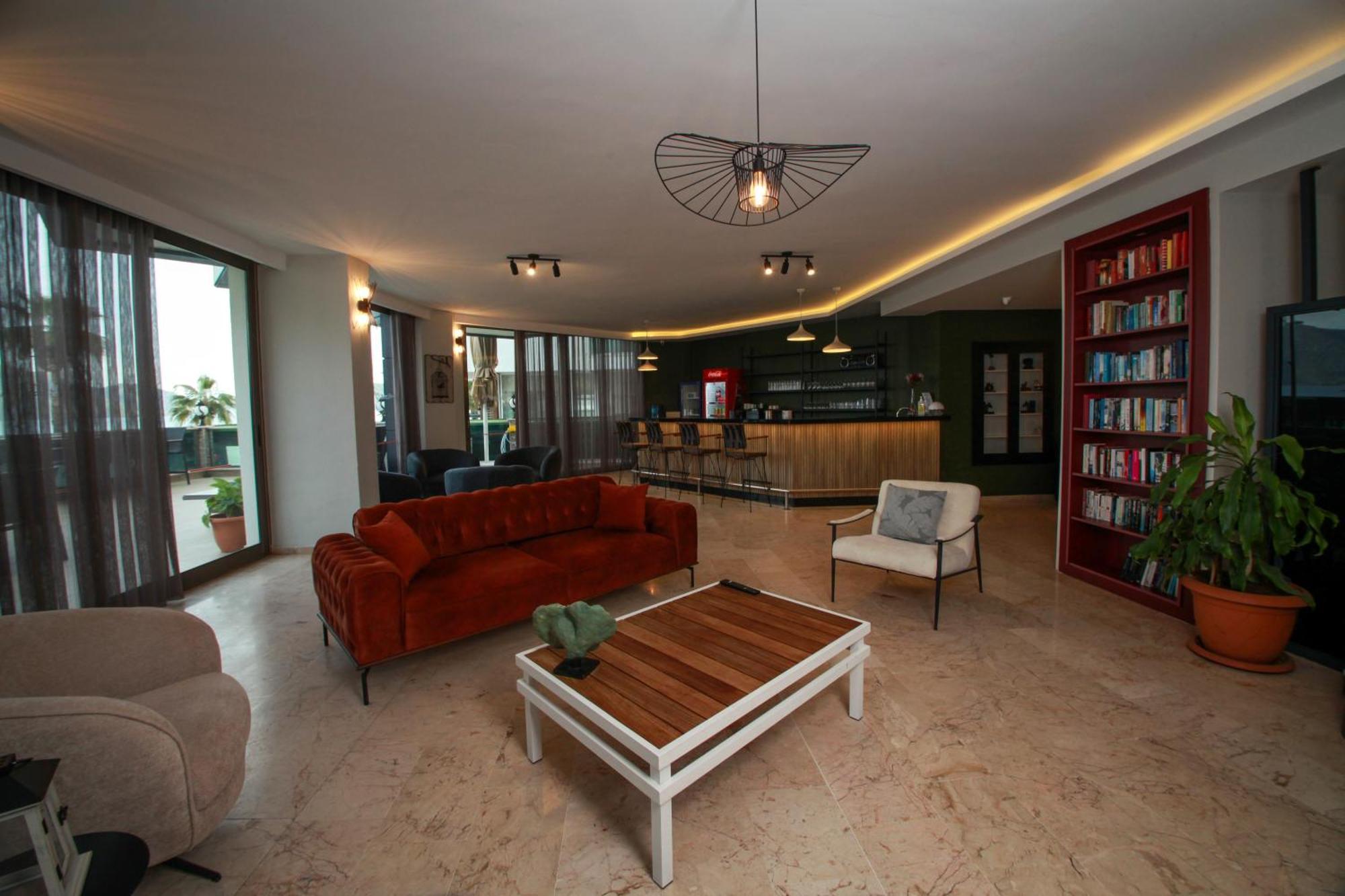 Yuvam Prime Beach Hotel มาร์มาริส ภายนอก รูปภาพ