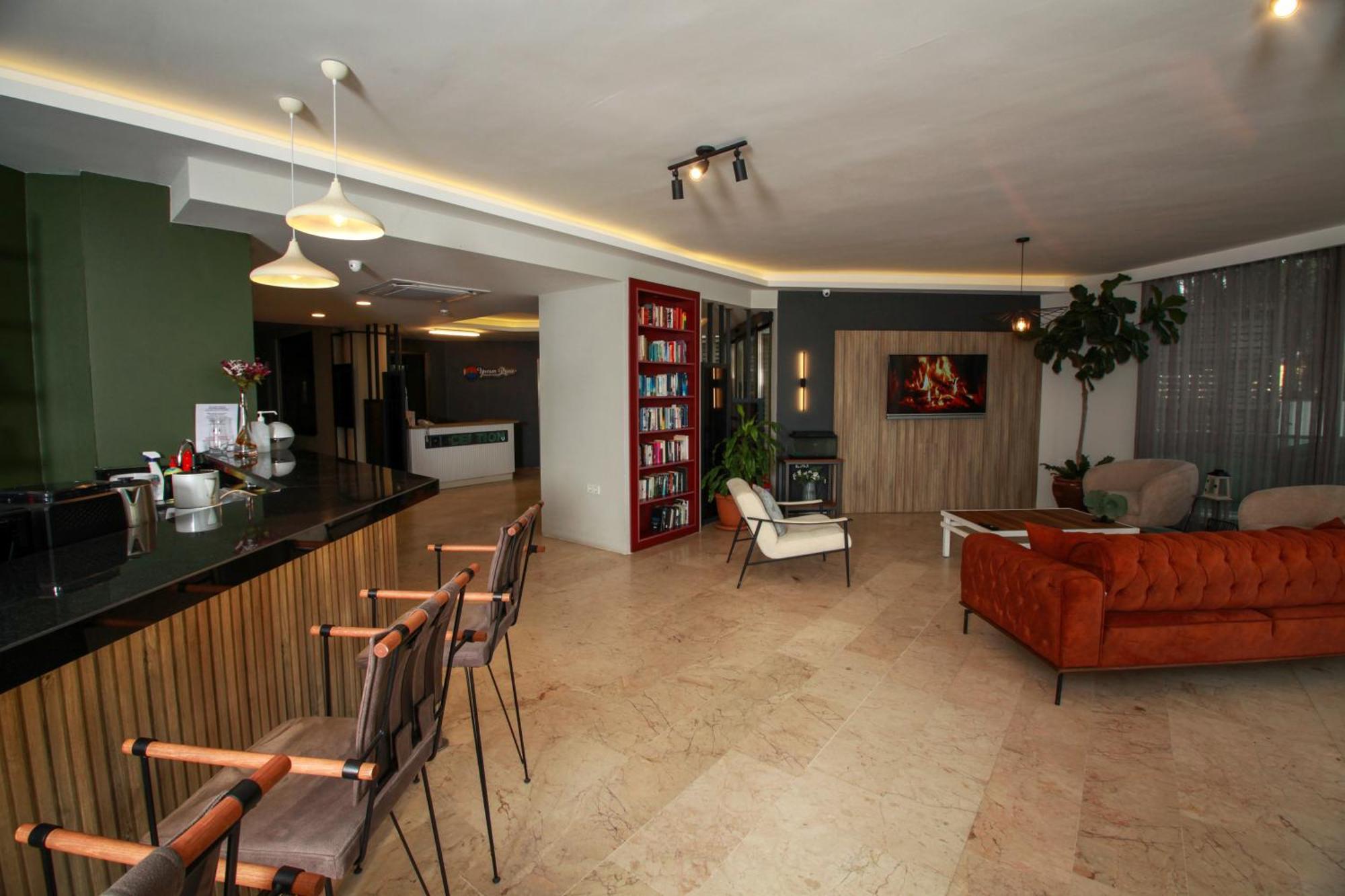 Yuvam Prime Beach Hotel มาร์มาริส ภายนอก รูปภาพ