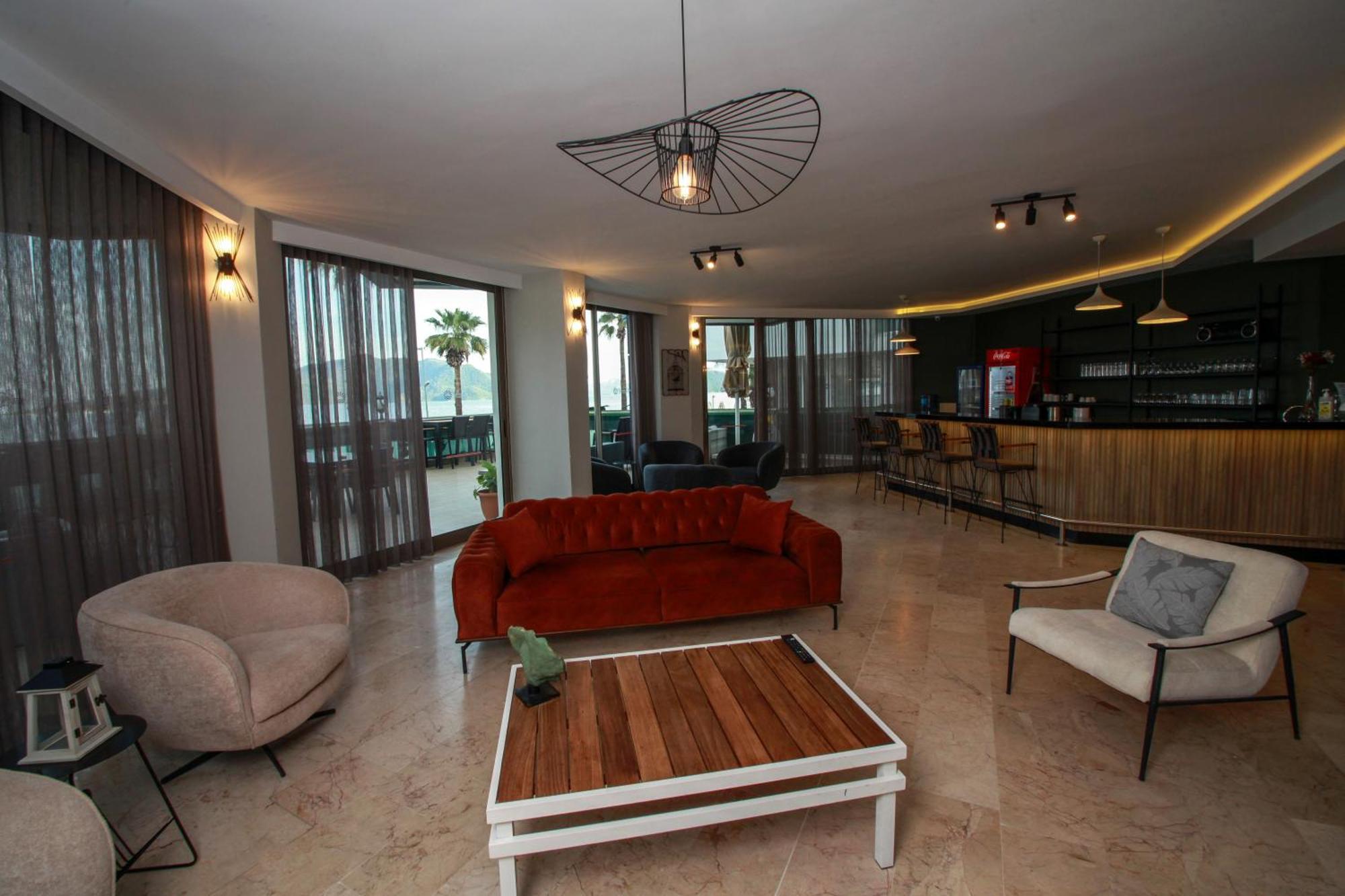 Yuvam Prime Beach Hotel มาร์มาริส ภายนอก รูปภาพ